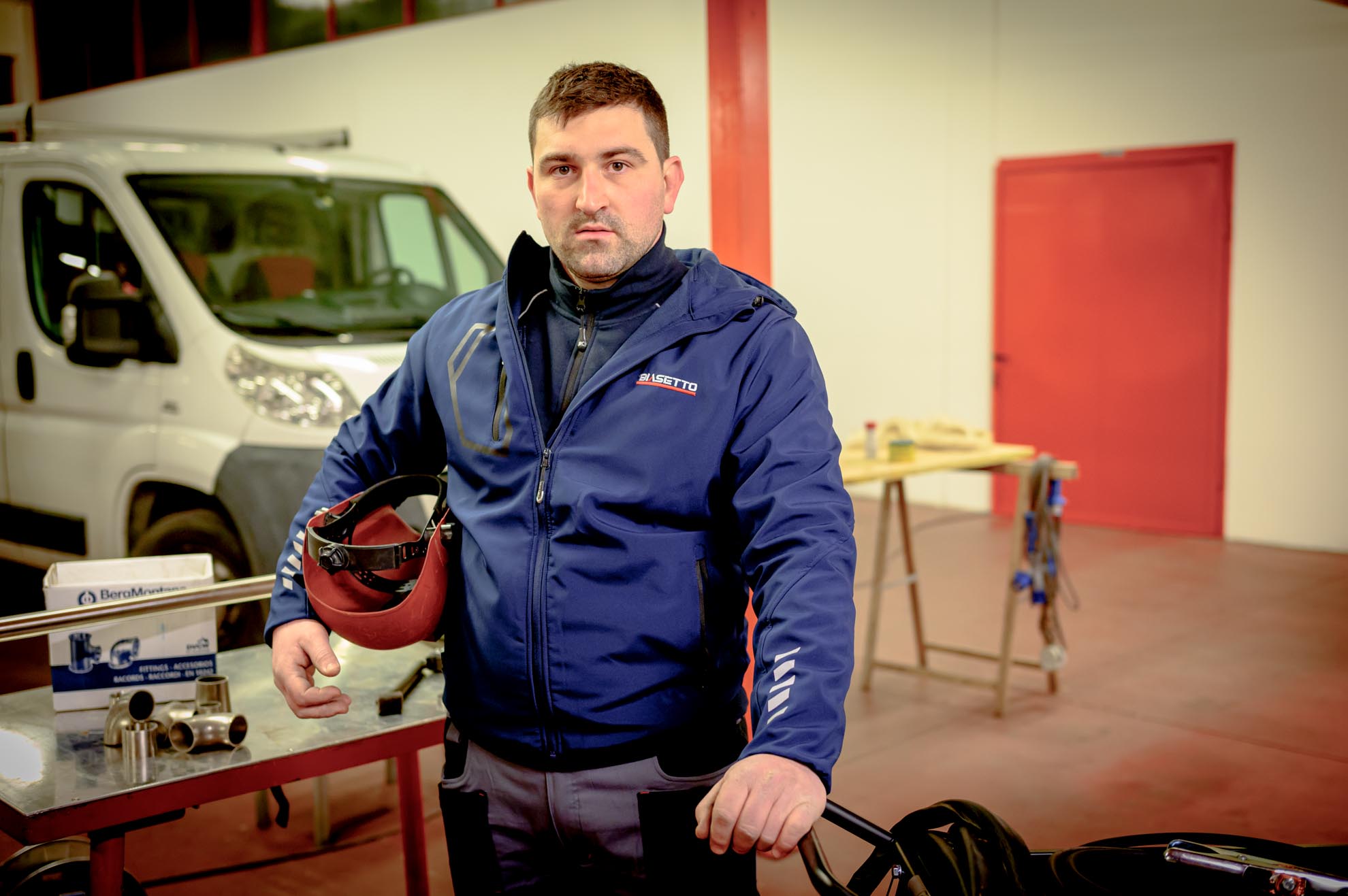 Gabriele, idraulico industriale, marito e papà felice
