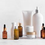 Nuove restrizioni UE sui cosmetici: vietate alcune sostanze dal 1° settembre 2025